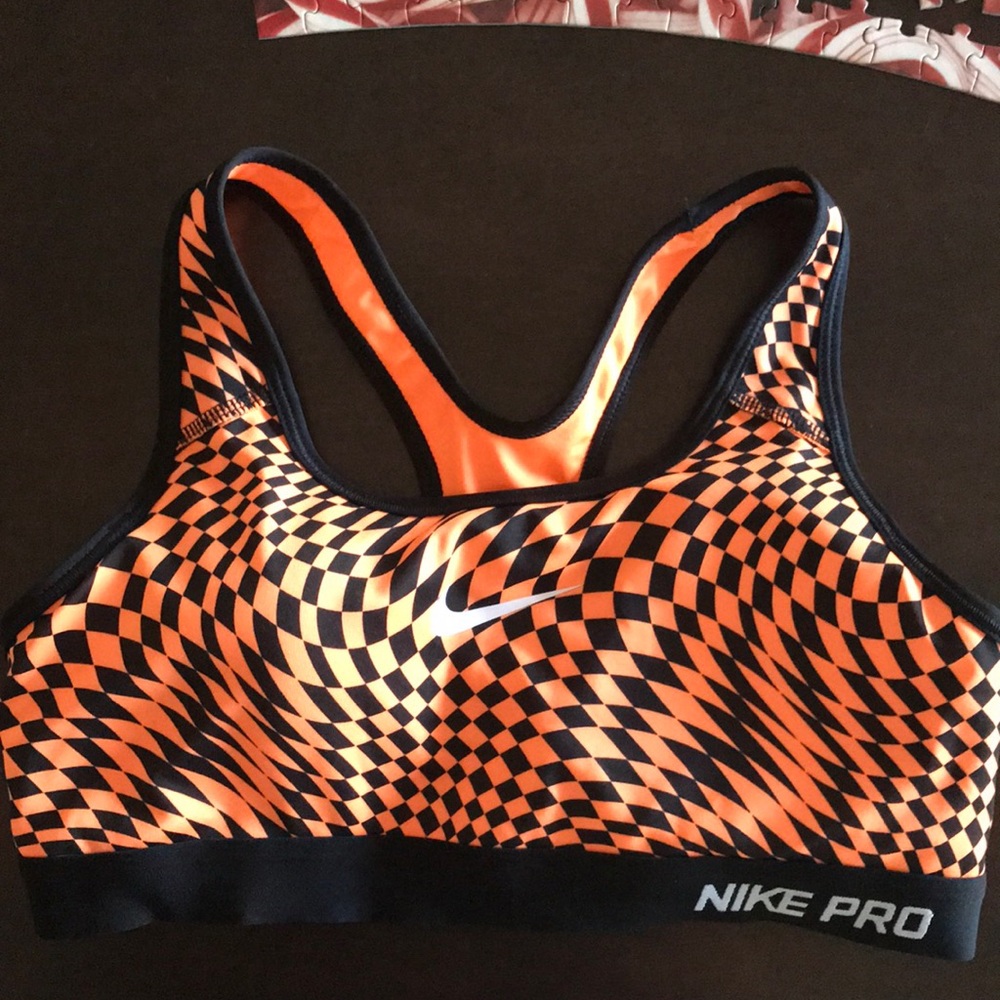 Nike Pro Sports Bra